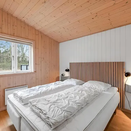 Lovely With Large Outdoor Spa, Indoor And Sauna Close To Ringkobing Fjord, Skjern