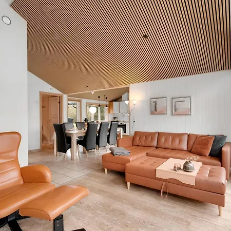 Lovely With Large Outdoor Spa, Indoor And Sauna Close To Ringkobing Fjord *