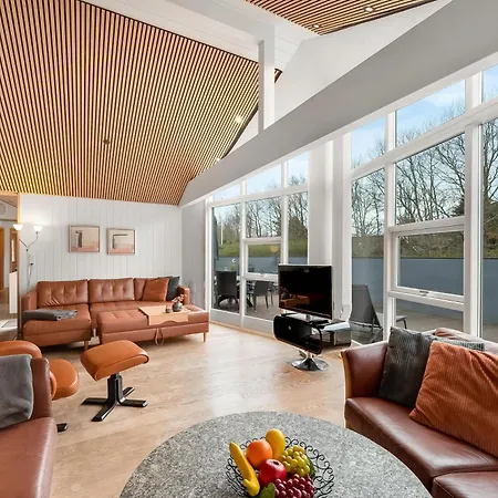 別荘 Lovely With Large Outdoor Spa, Indoor And Sauna Close To Ringkobing Fjord, Skjern